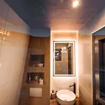 Danguba - Tiny Glamp House With Hot Tub By Iglena Kupres