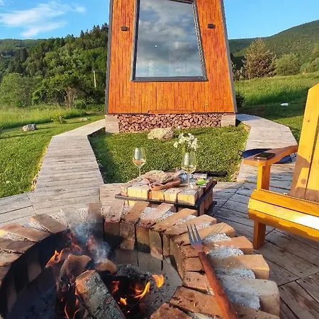 营地 Danguba - Tiny Glamp House With Hot Tub By Iglena *