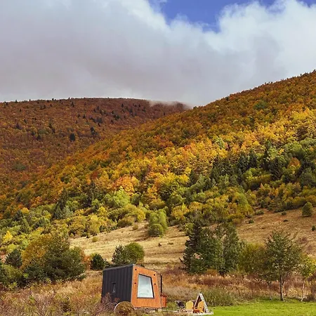 营地 Danguba - Tiny Glamp House With Hot Tub By Iglena