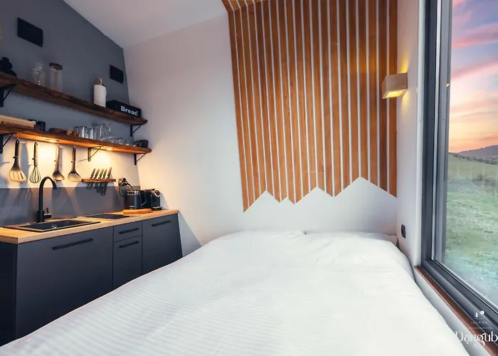 Tiny Glamp House - Danguba By Iglena Kemping