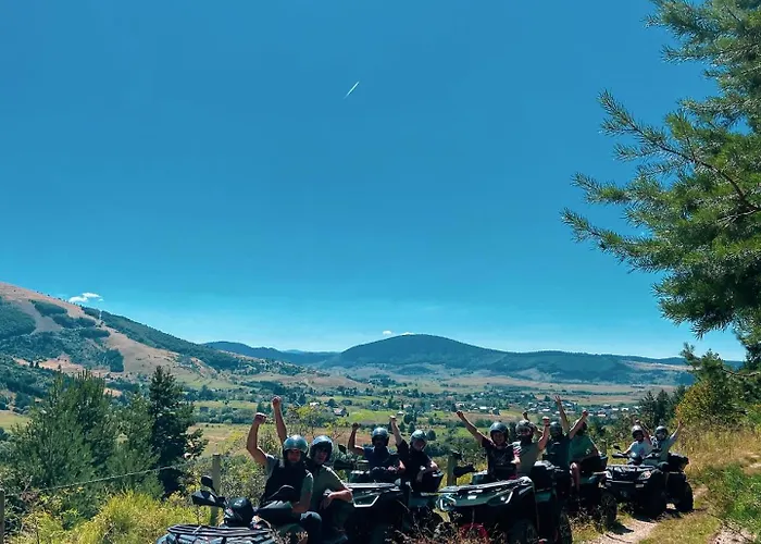 Danguba - Tiny Glamp House With Hot Tub By Iglena *