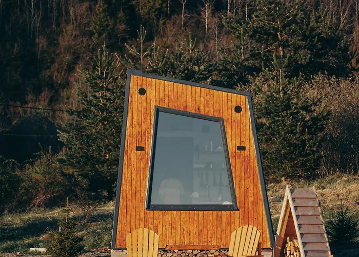 Kemp Danguba - Tiny Glamp House With Hot Tub By Iglena