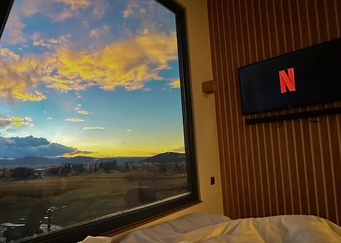 Danguba - Tiny Glamp House With Hot Tub By Iglena * Kupres (Canton 10)