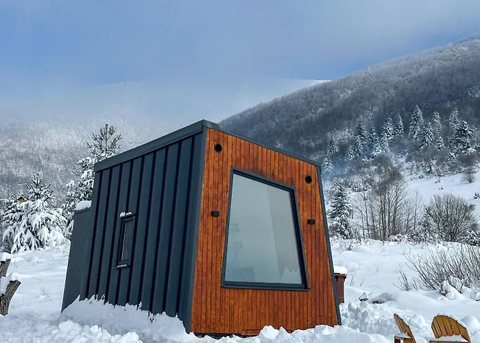 Tiny Glamp House - Danguba By Iglena Kemping *